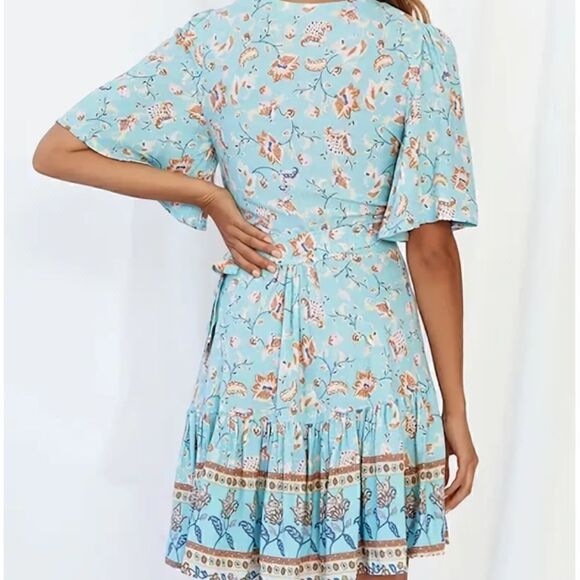 NEW! Pretty Baby Blue Floral Bohemian Print Wrap Around Mini Dress Ruffled - Picture 5 of 5